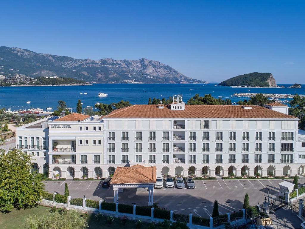 Budva 
 Hotel Budva  