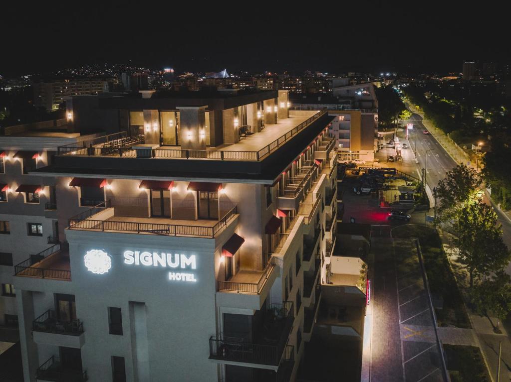 Podgorica 
 Signum Hotel  